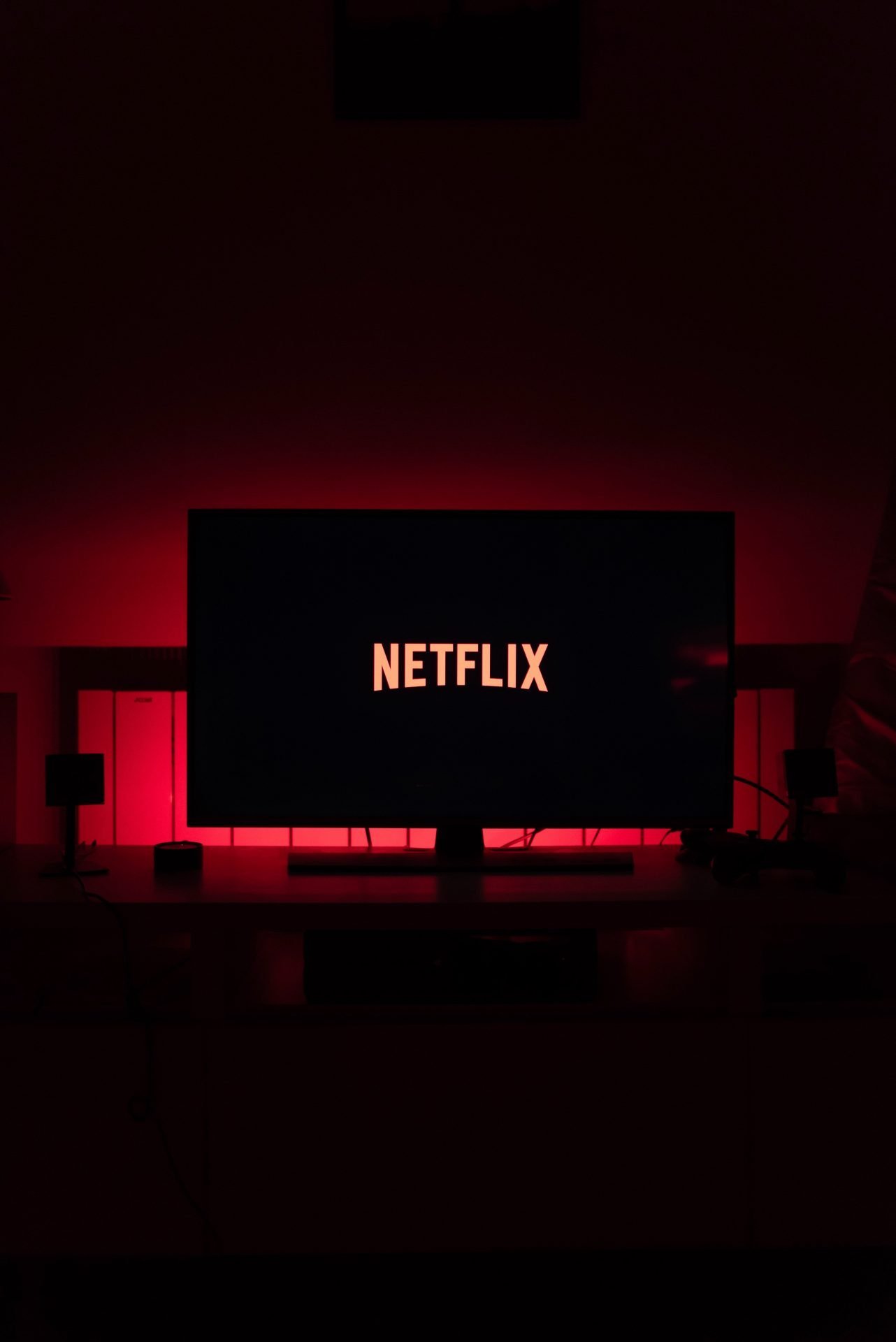 Netflix в декабре 2020 - новые фильмы и сериалы